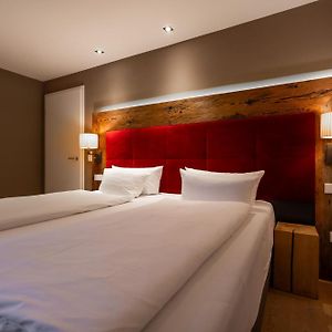 Superior Chalet